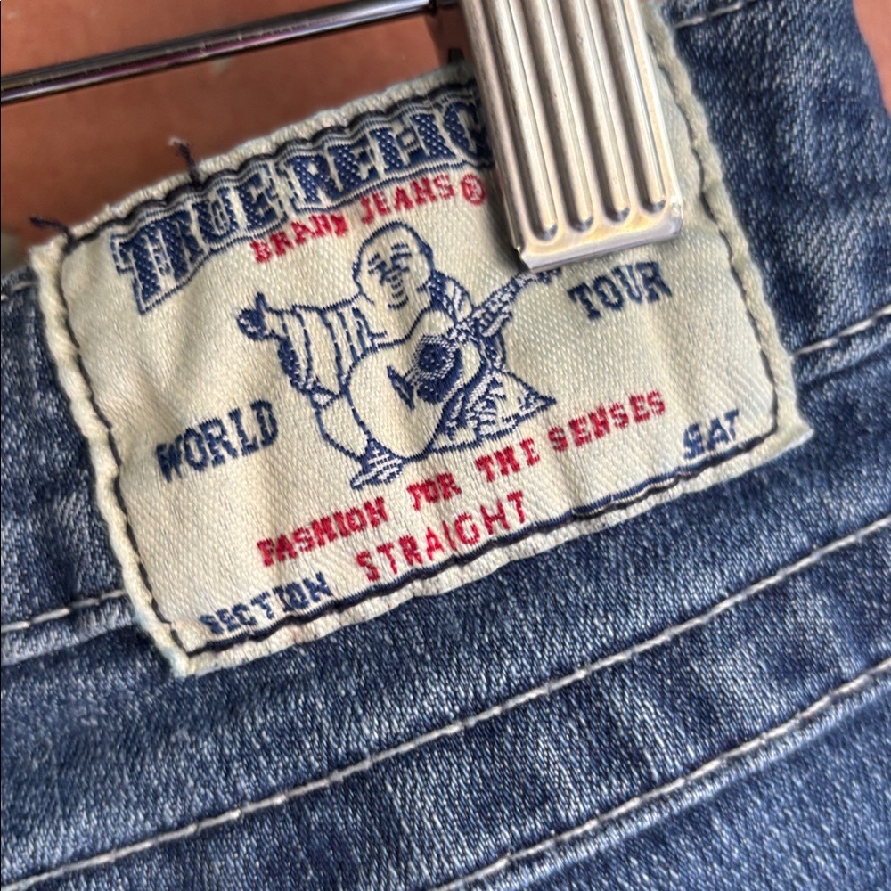 True Religion Diamond Pocket Straight Leg Jean - Picture 4 of 7